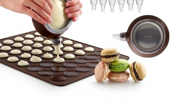 Macaroon Making Kit