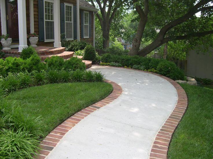 front-yard-walkway