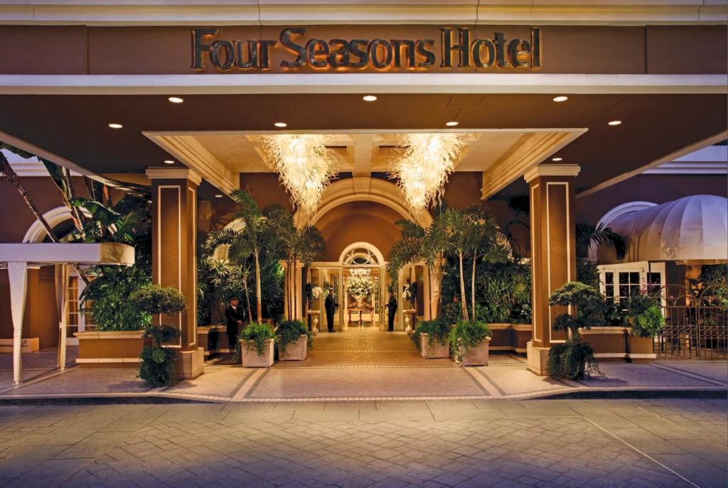 Four Seasons Hotel Ty Warner New York