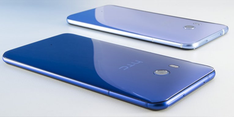 HTC U12