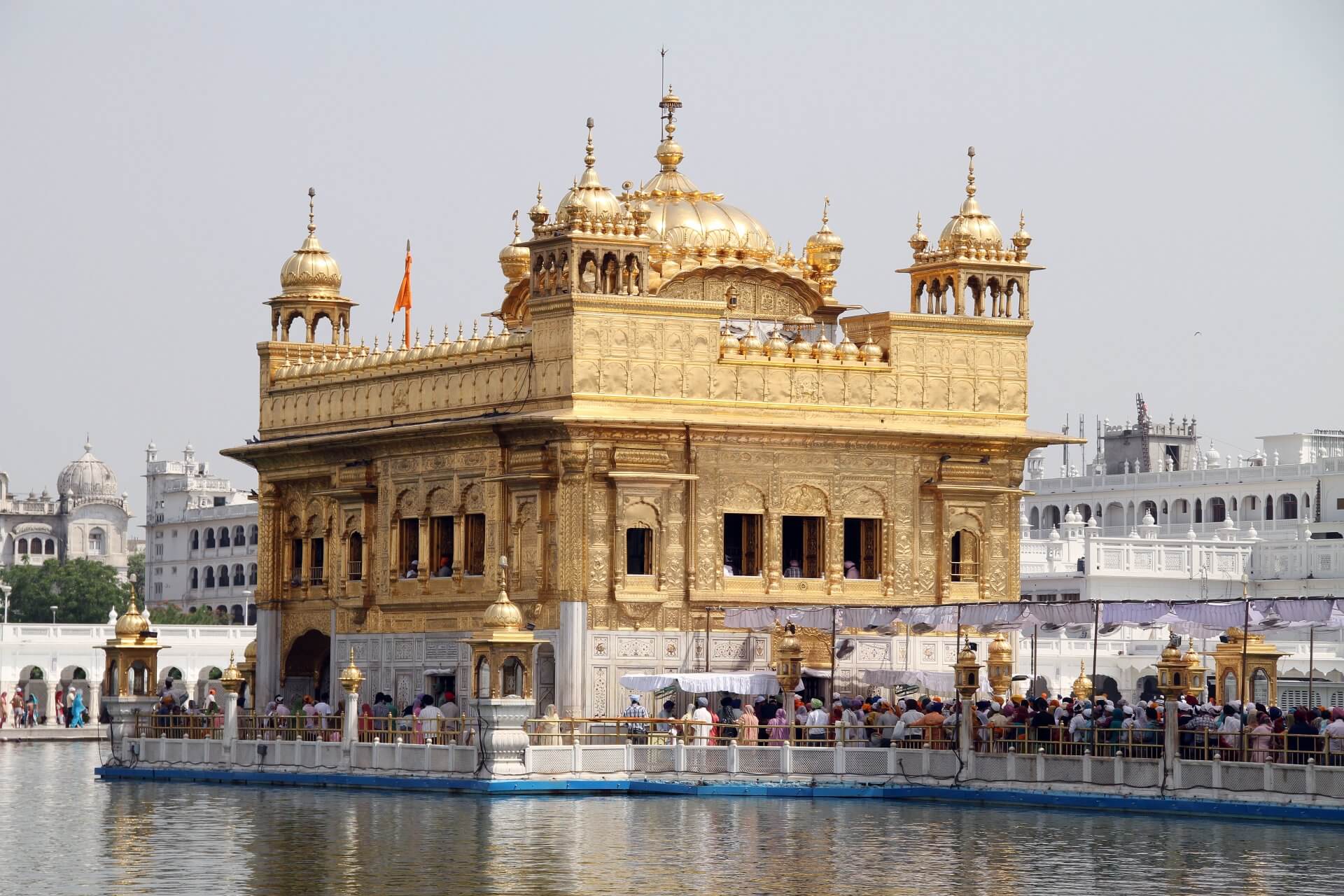 15 Beautiful Golden Temple Images Taken By Pro Photographers Live