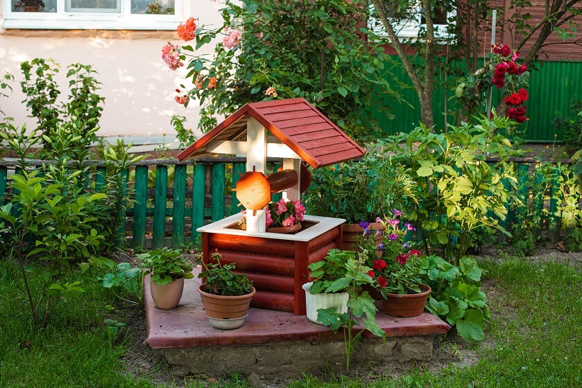 Balance and Focal Points in Front yard Landscaping artificial Well