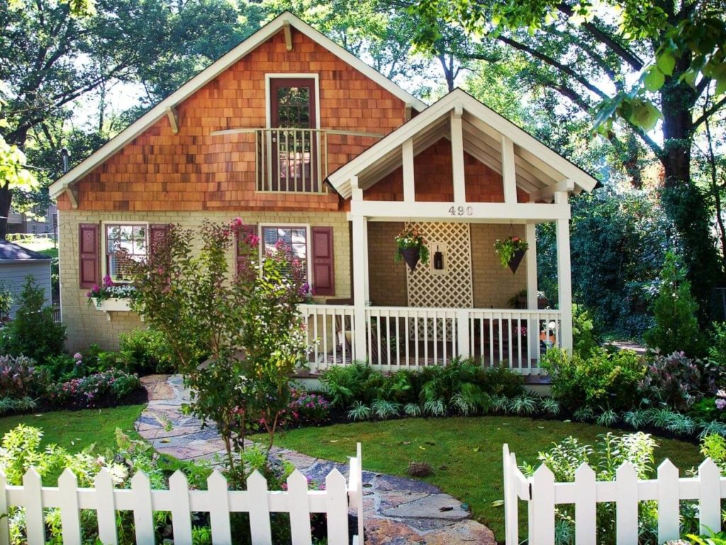 Front Yard Landscaping with Privacy fence and Small Pathway