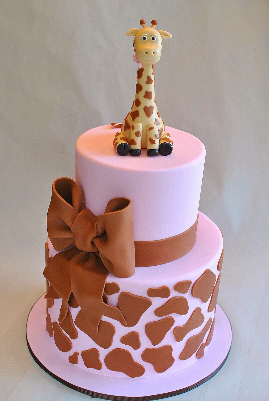 Over Sized Giraffe Cake
