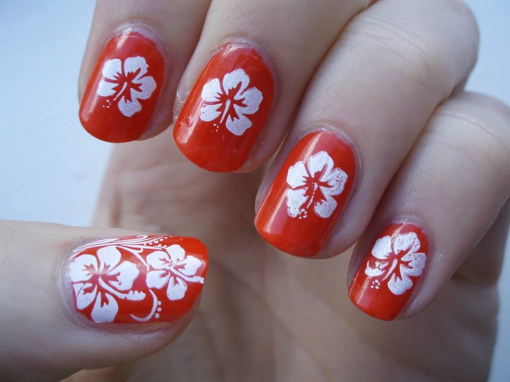 Hawaiian Flowers nail designs 2018