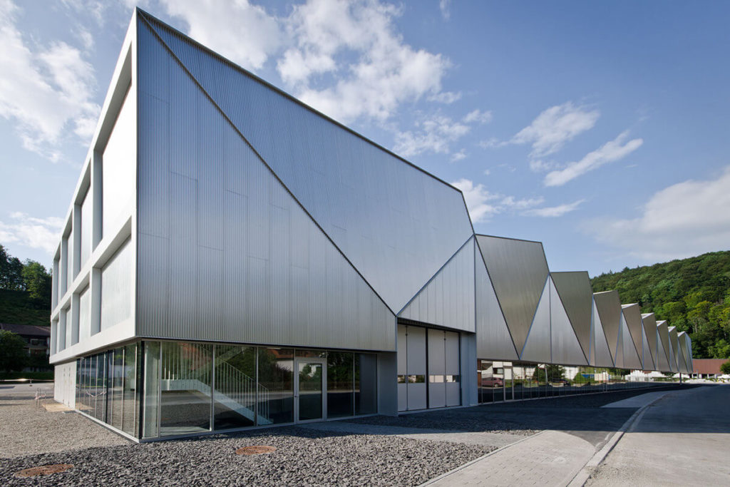 Production Hall Hettingen industrial architecture design