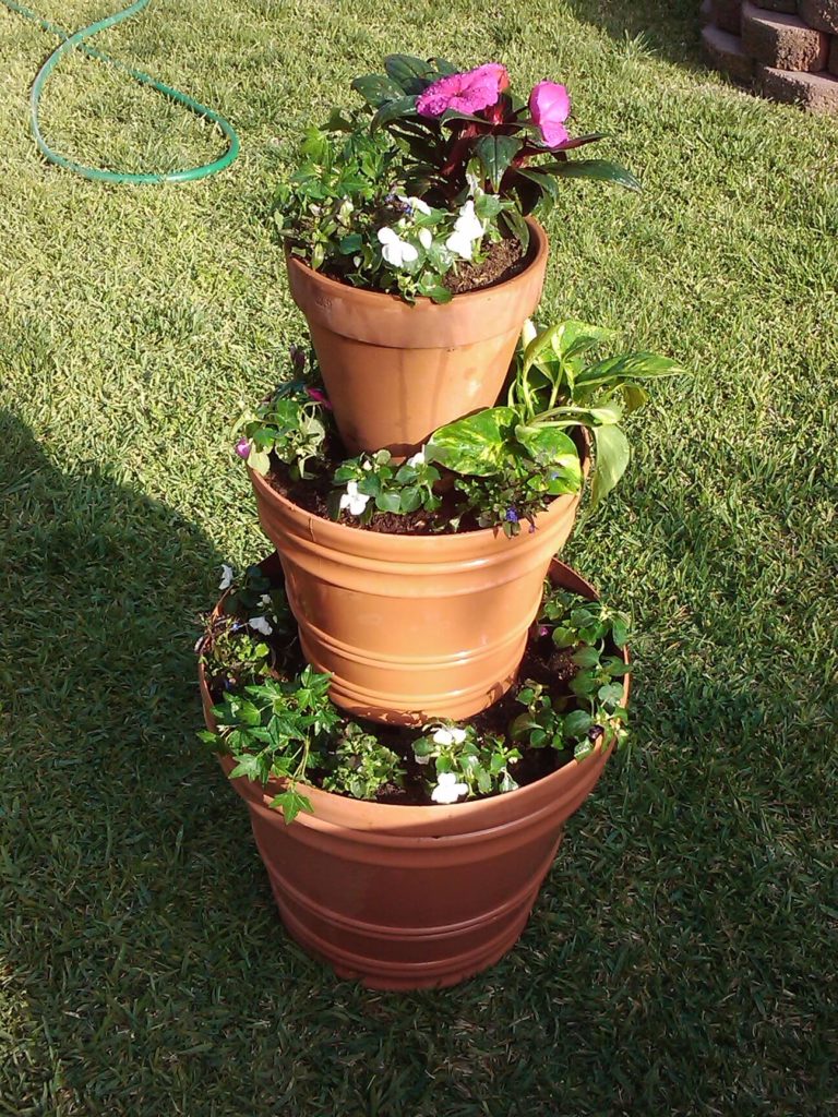 3-Tiered Tower of diy flower pot