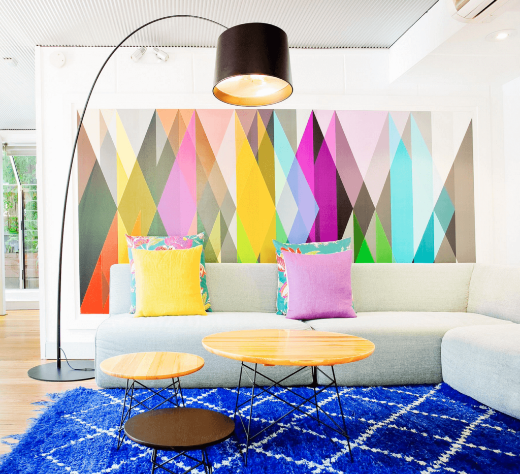 DIY Geometric wall paint in spring colors 