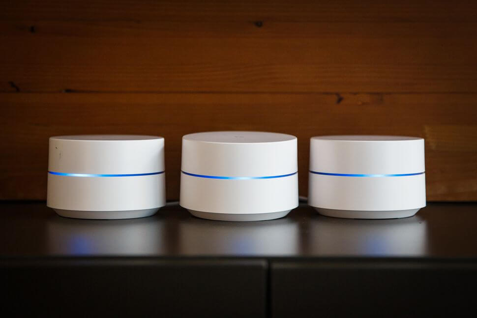 Google Wifi review - smart home devices