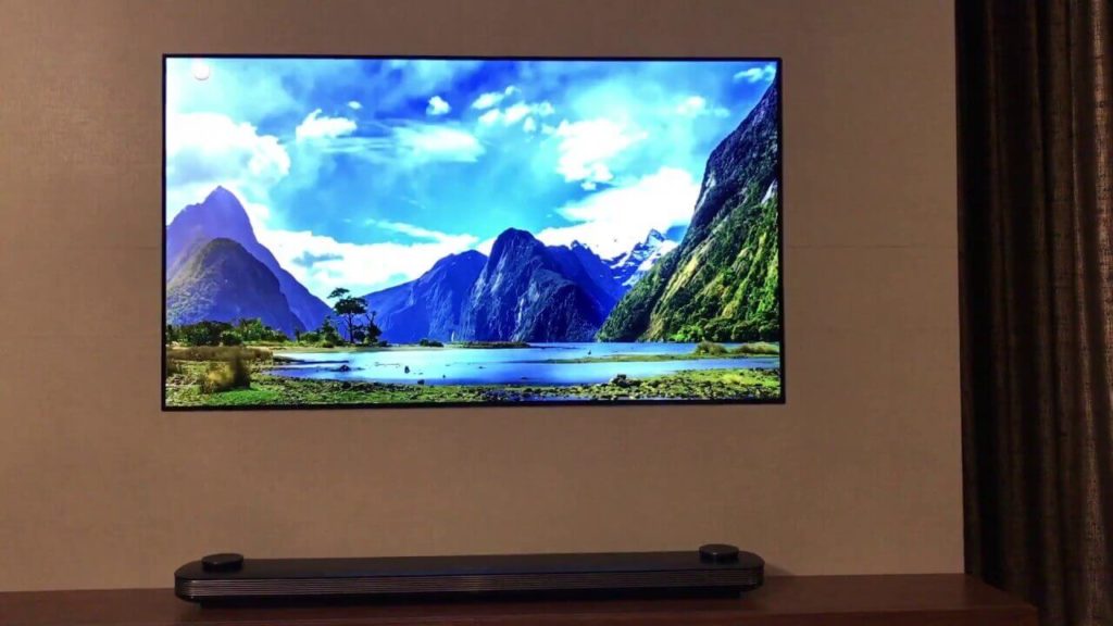 LG E7 OLED (OLED65E7P)-Smart TVs