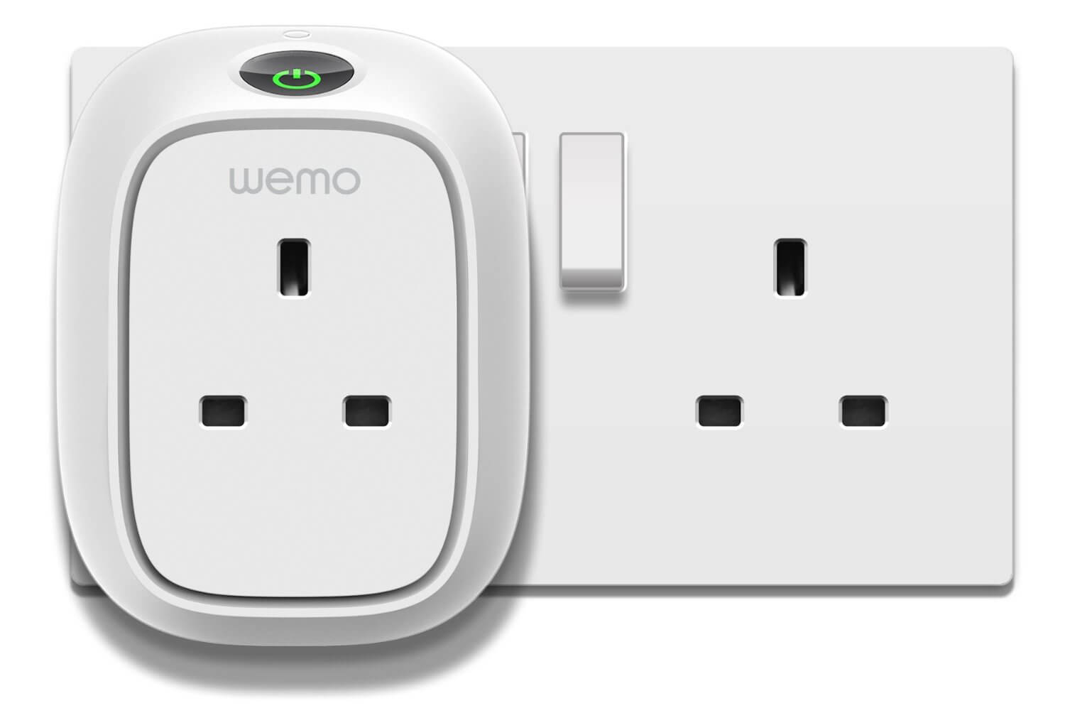 Socket розетка. выключить компьютер. включи розетку пк. Mac mini кнопка включения. провод сетевой mac mini.