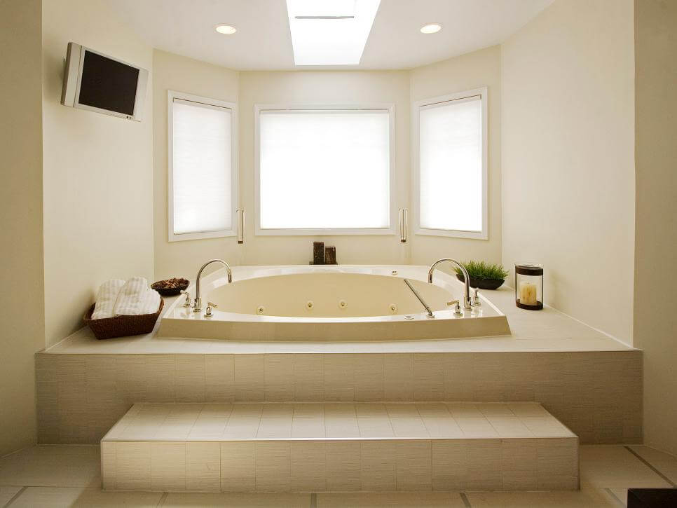 small bathroom tub ideas