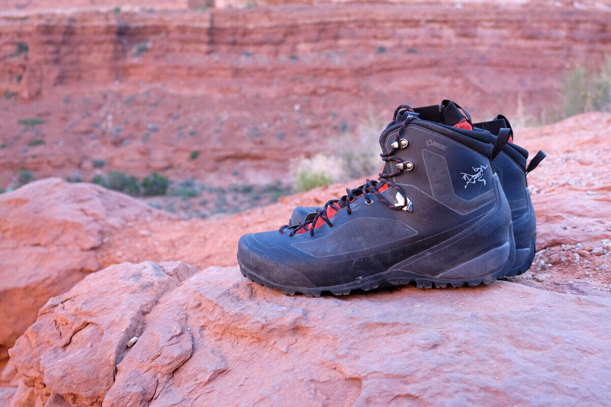 Backpacking-boots-wear-boots-travel-tips