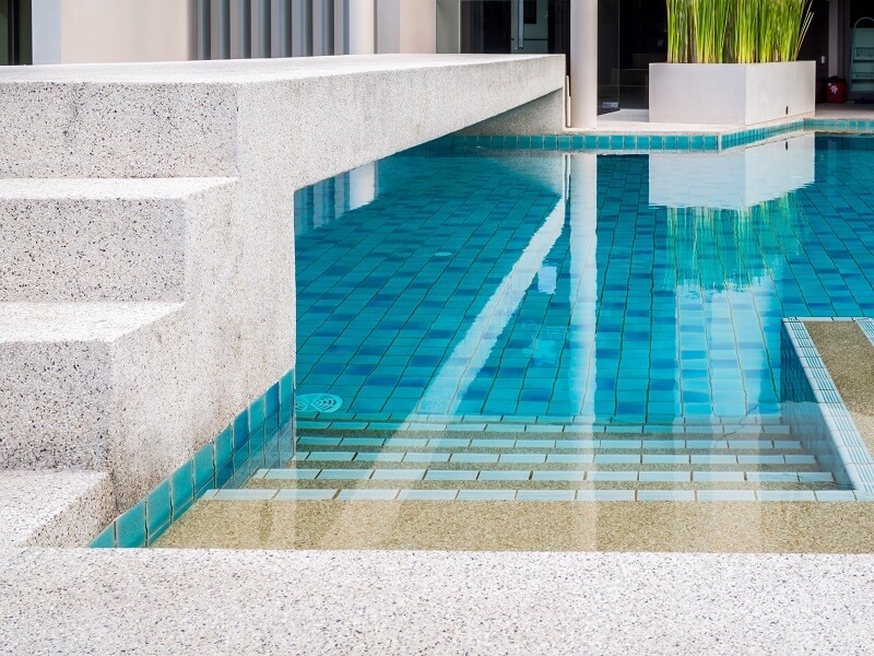 Hire Swimming Pool Contractor