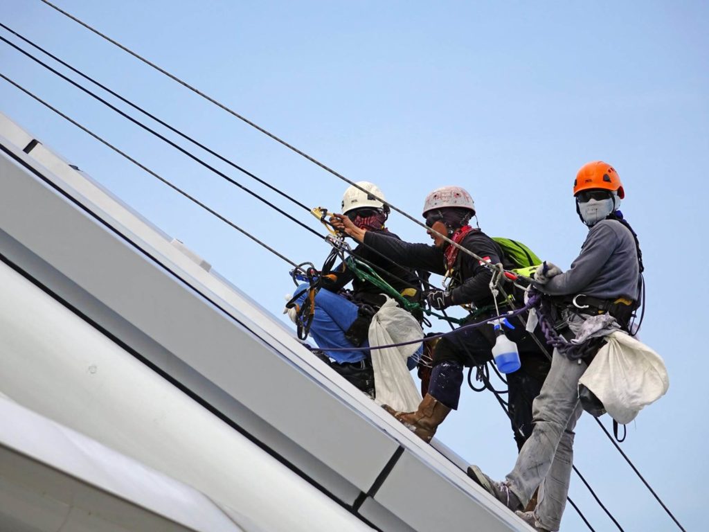 Tips for cherry picker-Avoid Risky Position