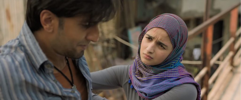 Download Gully Boy Image 2