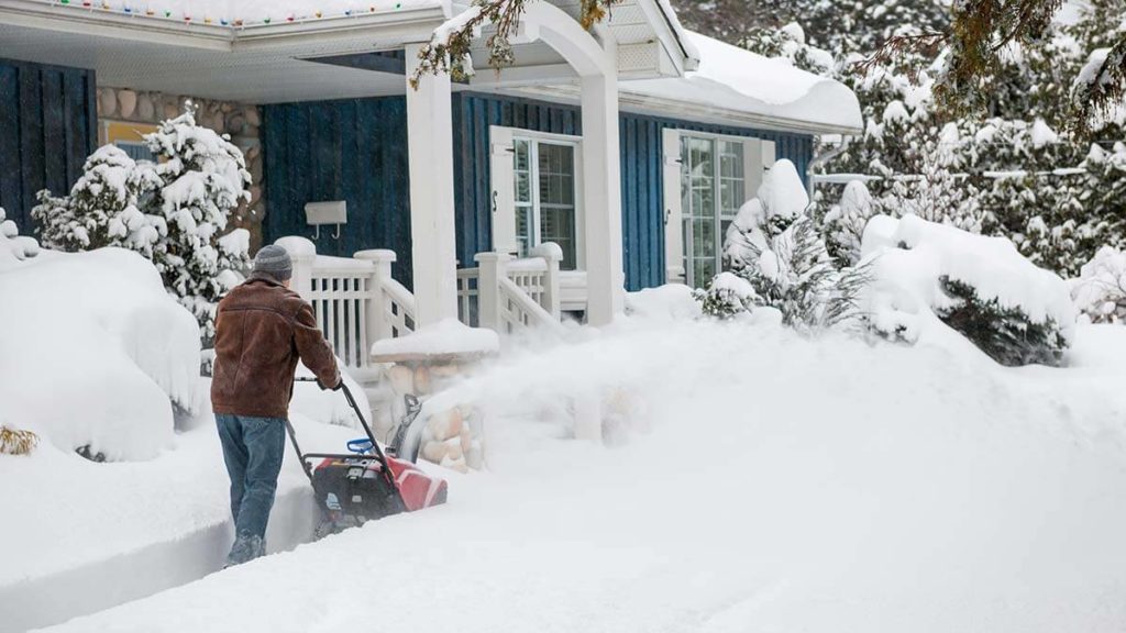 tips to find best snow blower - The Size of Your Compound