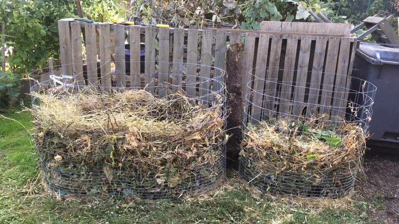 DIY Compost Bin 2