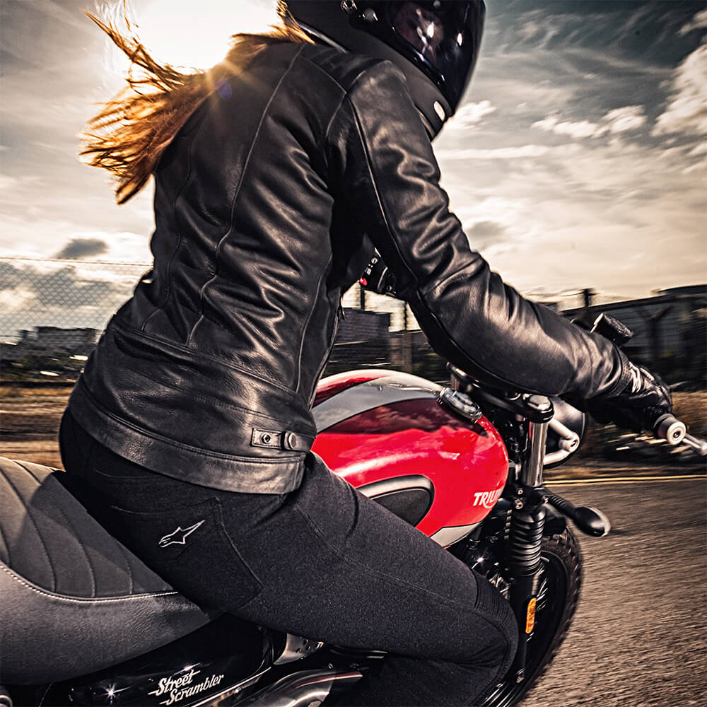 Female Motorcycle Outfits - Photos