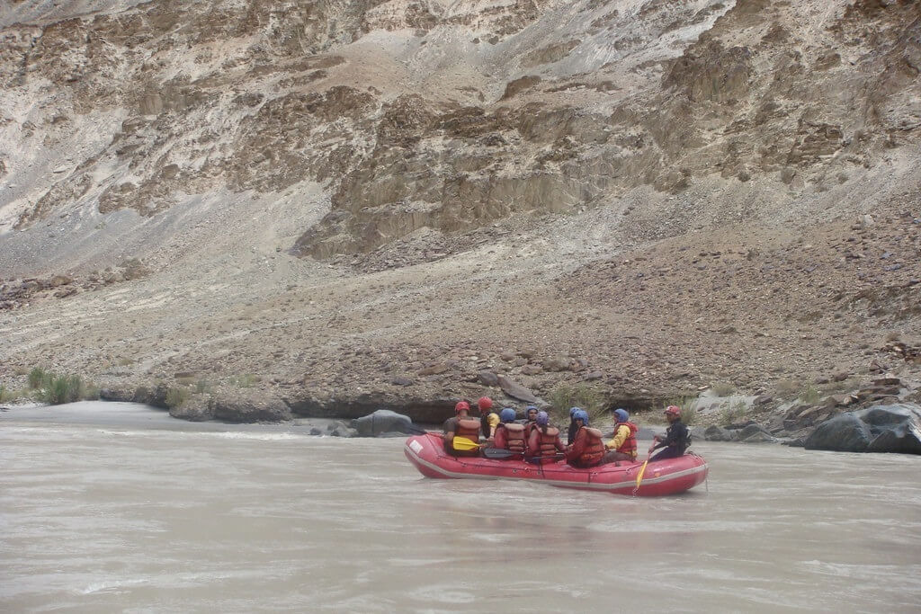 river-rafting-in-indus