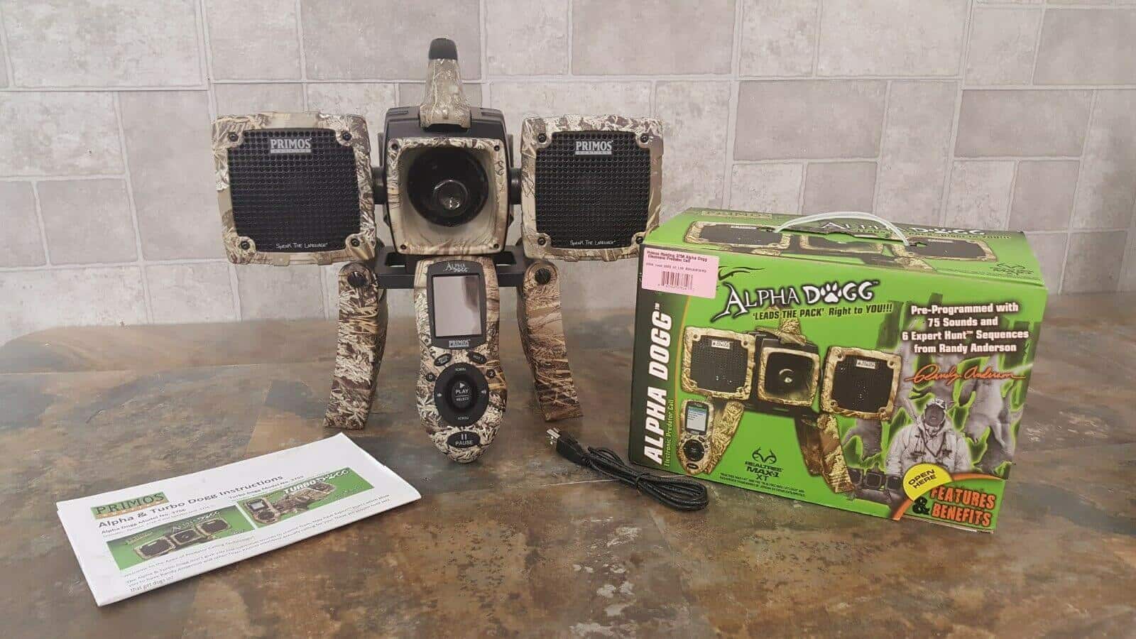 Great Features of Primos Hunting 3756 Alpha Dogg Electronic Predator