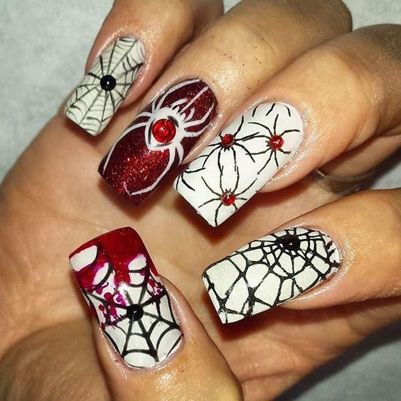 Spooky Halloween Nail Art Designs