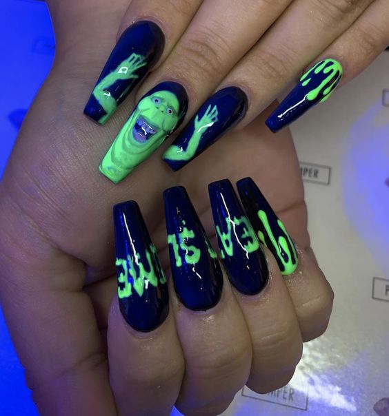 Spooky Halloween Nail Art Designs