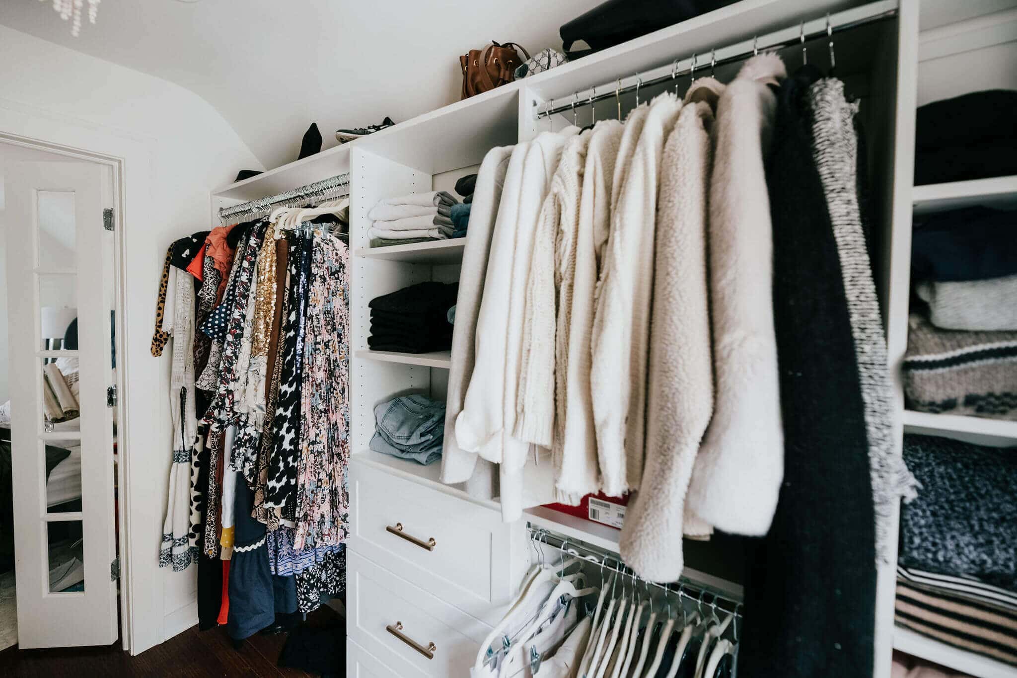 Walk in Closet Designs 