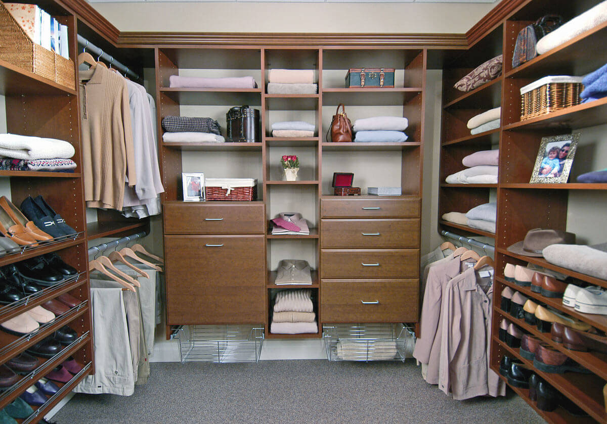 Walk in Closet Designs 