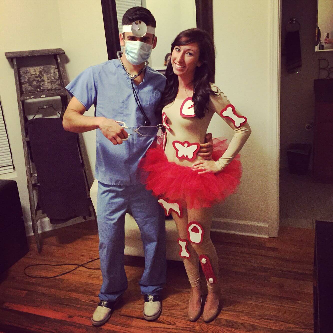 Halloween couple costumes 