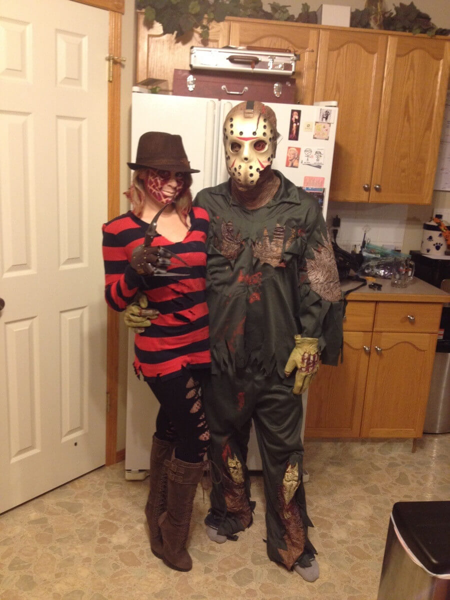 Halloween couple costumes 