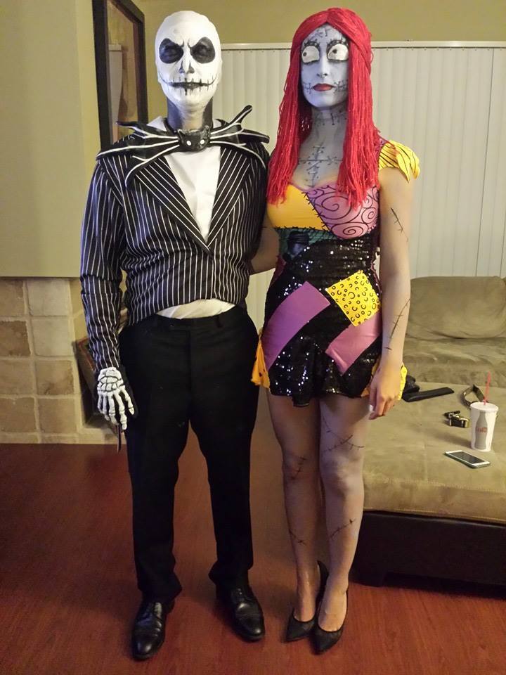 Halloween couple costumes 