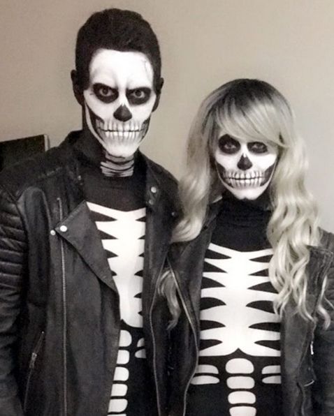 Halloween couple costumes 