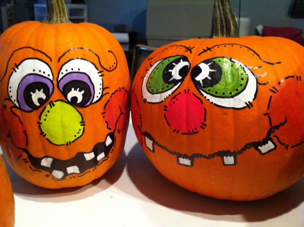 Easy Doodle scary Face pumpkin painting ideas