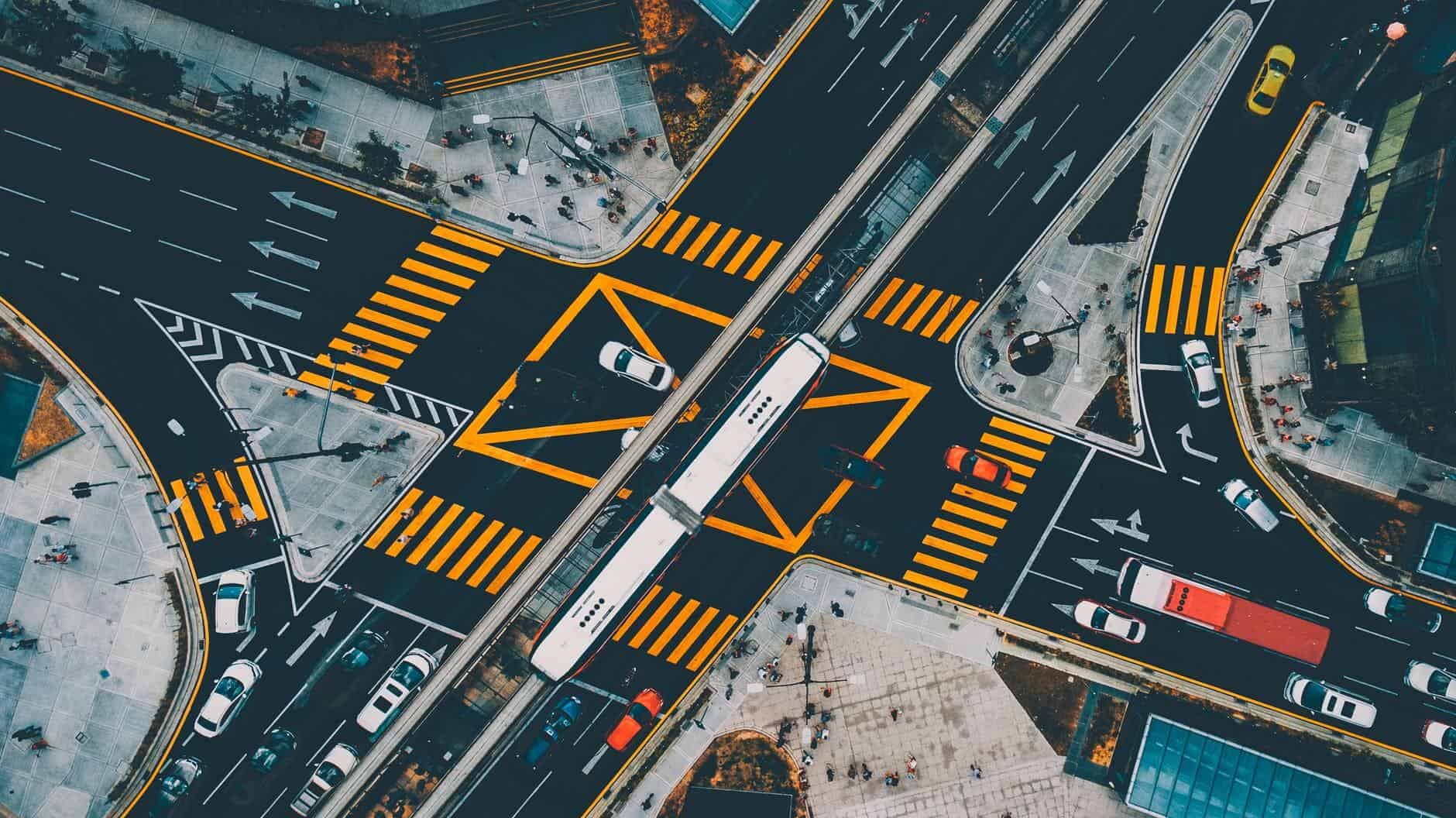 Pedestrian-Crossing-Light-Technology-3