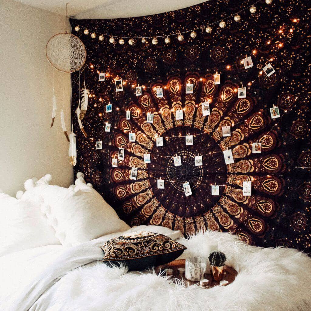 Tapestry filled 2025 room
