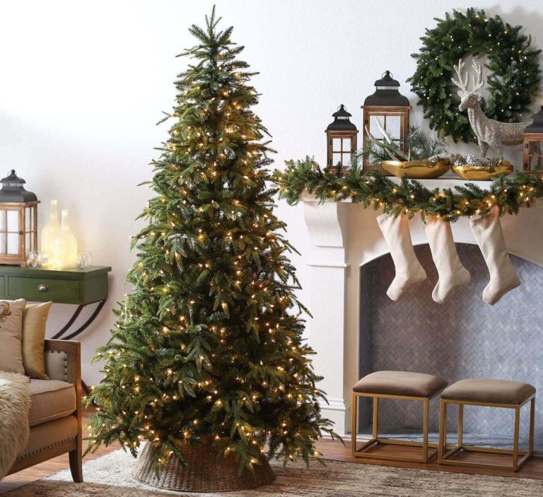 Beautiful and Amazing Artificial Christmas Trees - Live Enhanced