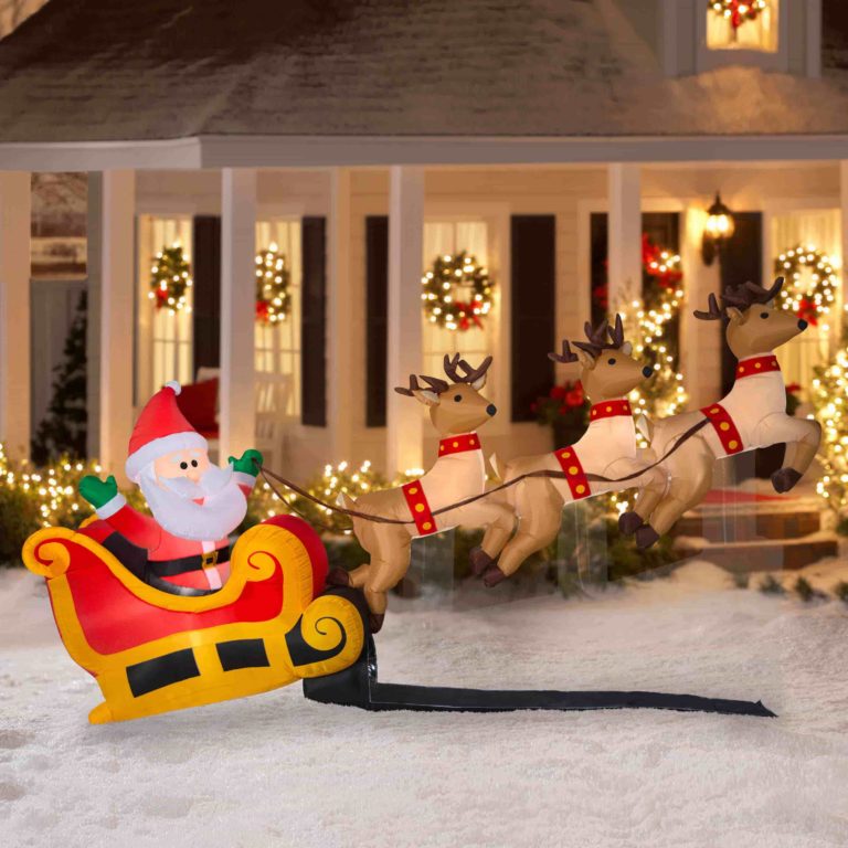 Mesmerizing Outdoor Decoration Ideas for Christmas - Live Enhanced