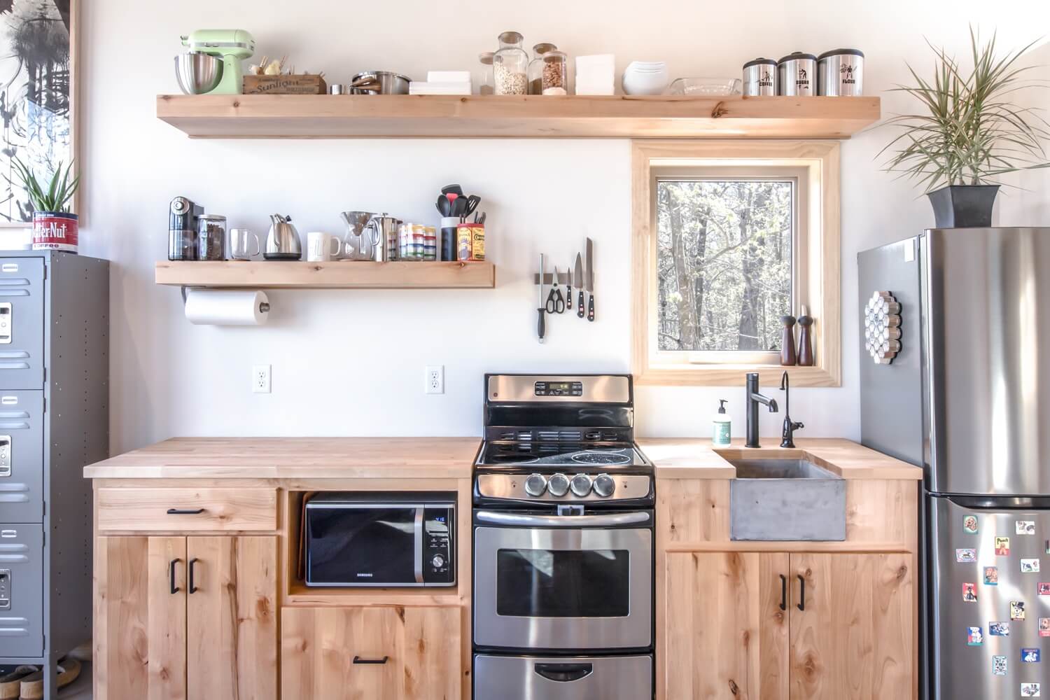 Small Kitchen Design Ideas