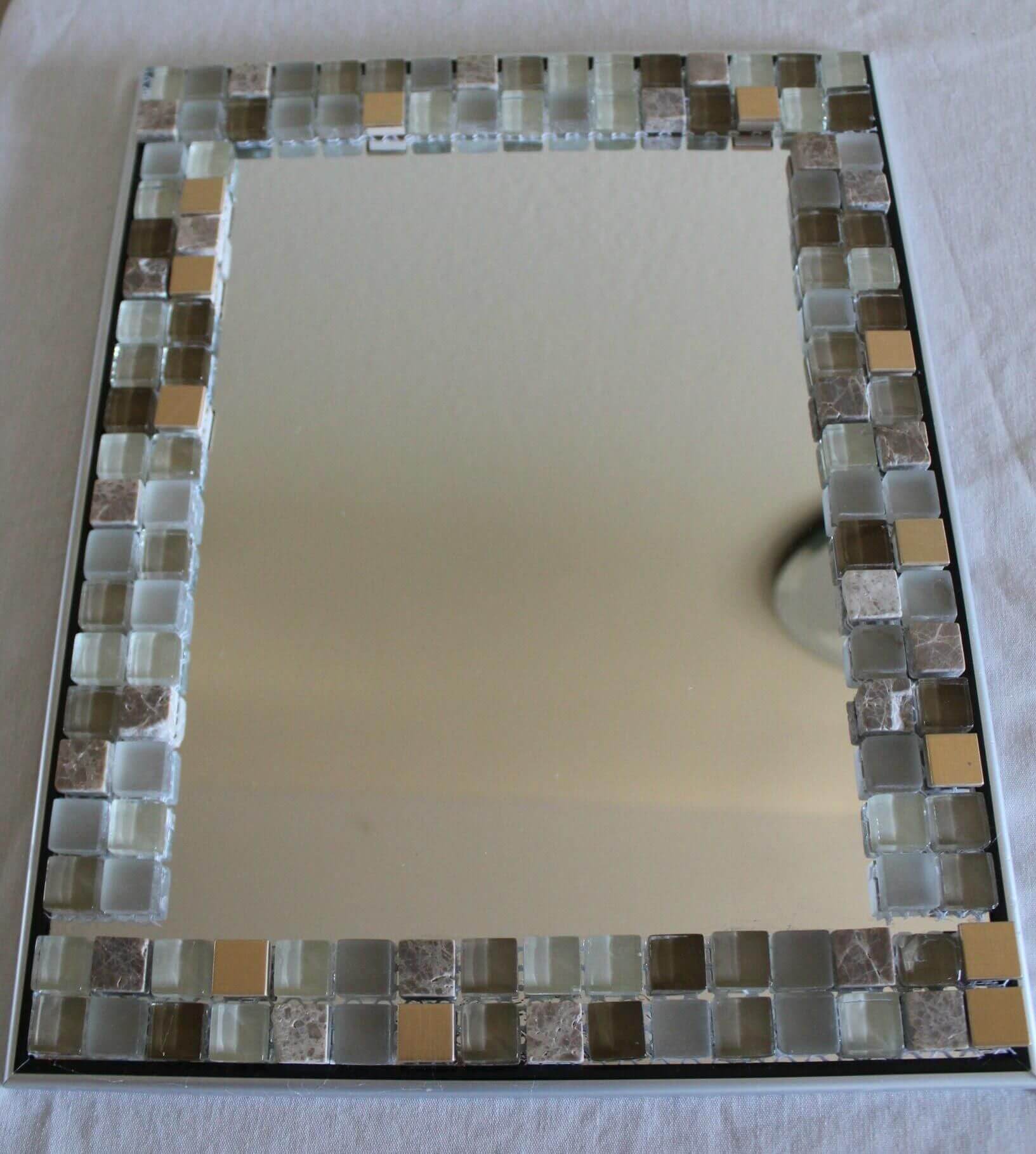 Stunning DIY Mirror Frame Decoration Designs Ideas - Live Enhanced