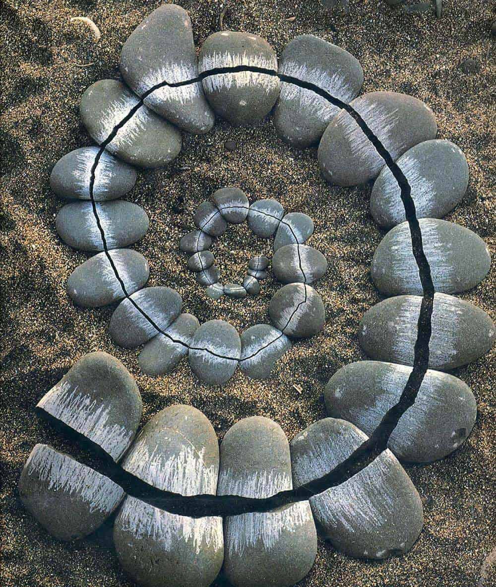 Natural Sculptures By Andy Goldsworthy QKOGE