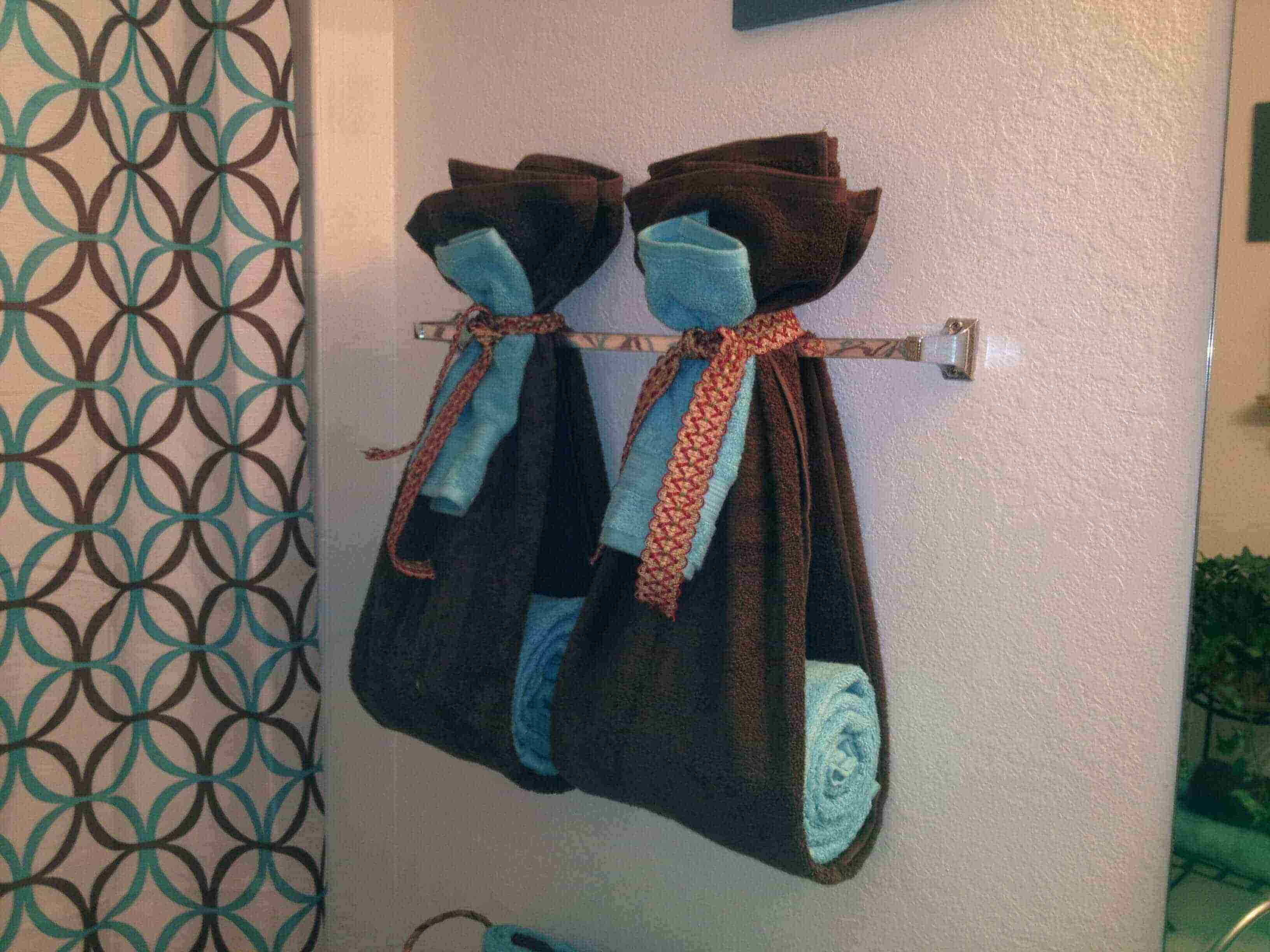 Exclusive DIY Bathroom Towel Decoration Ideas Live Enhanced