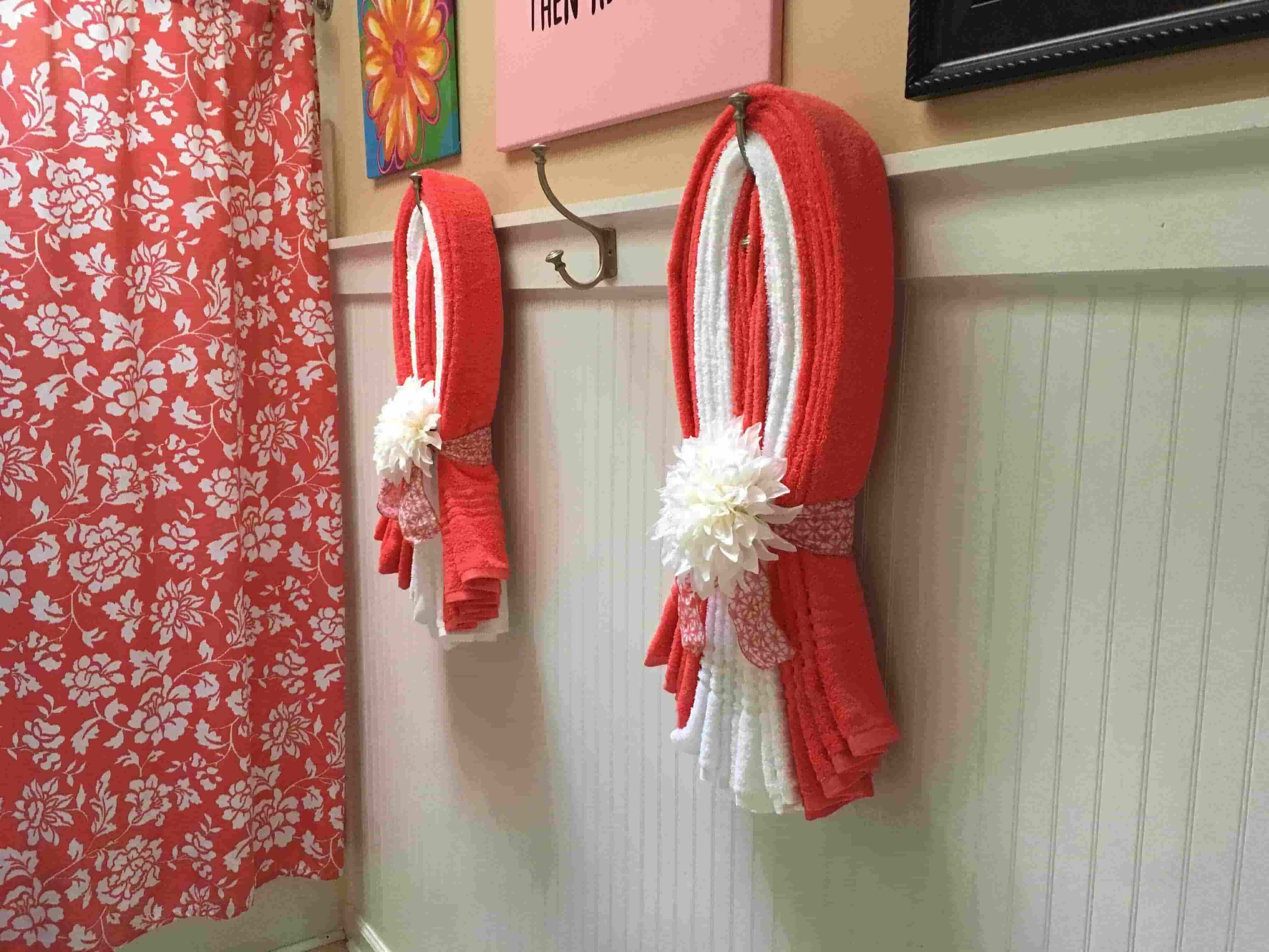 Bathroom Towel Decoration Ideas