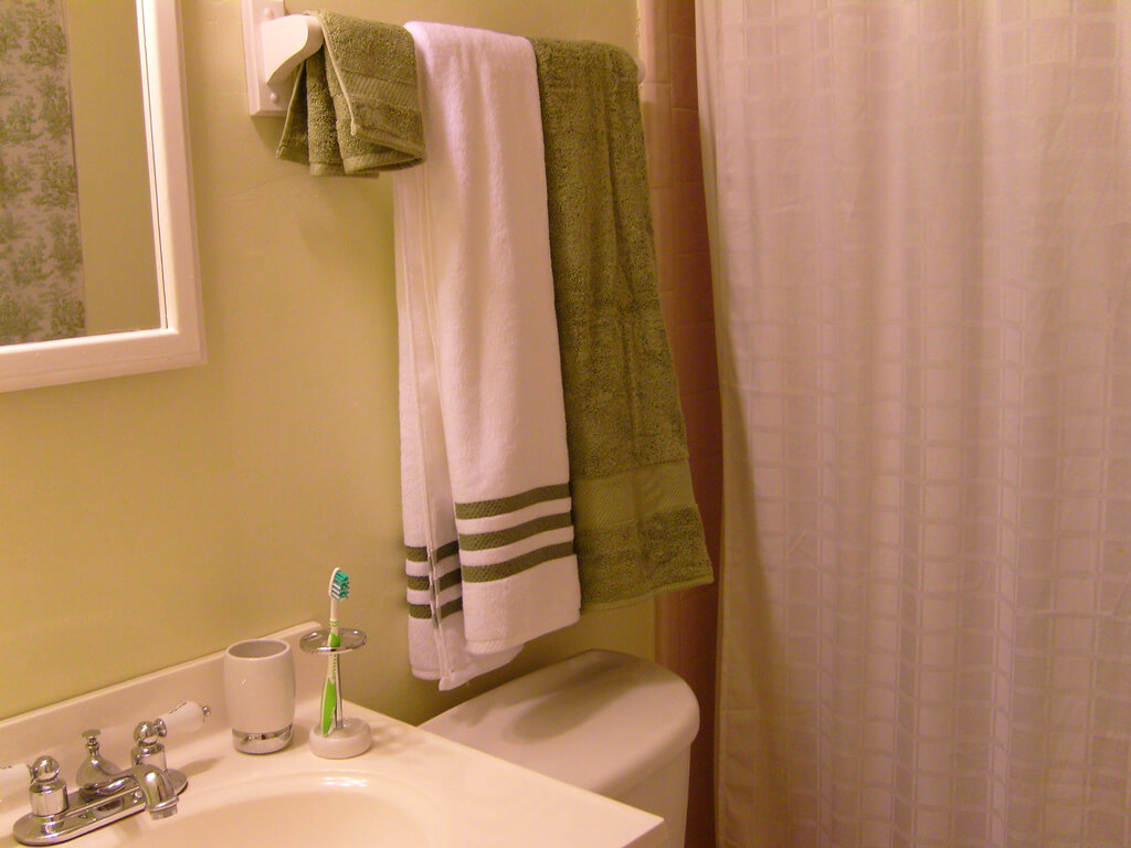 Bathroom Towel Decoration Ideas