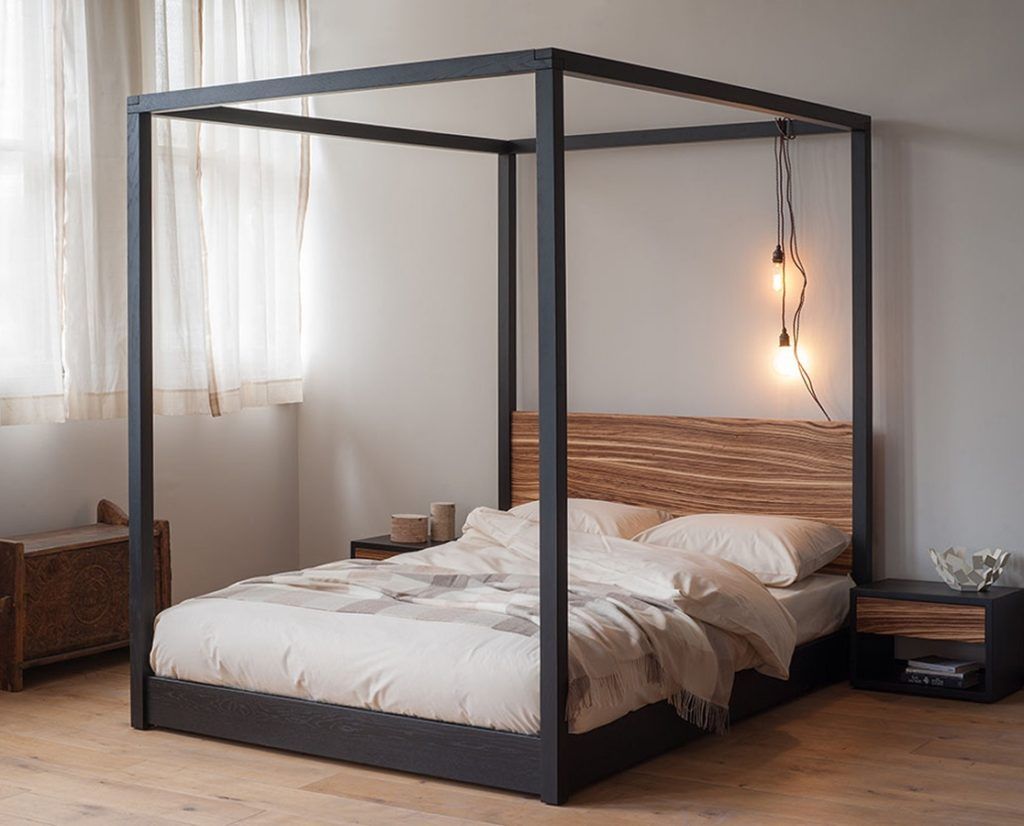 Canopy four poster Bed