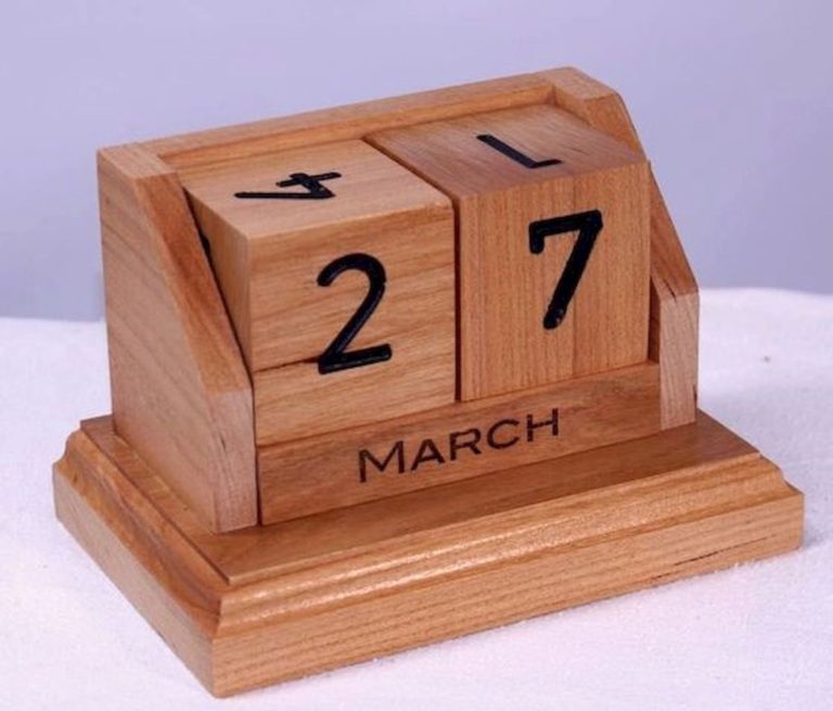 DIY Homemade Calendar Ideas to Start Your New Year Live Enhanced