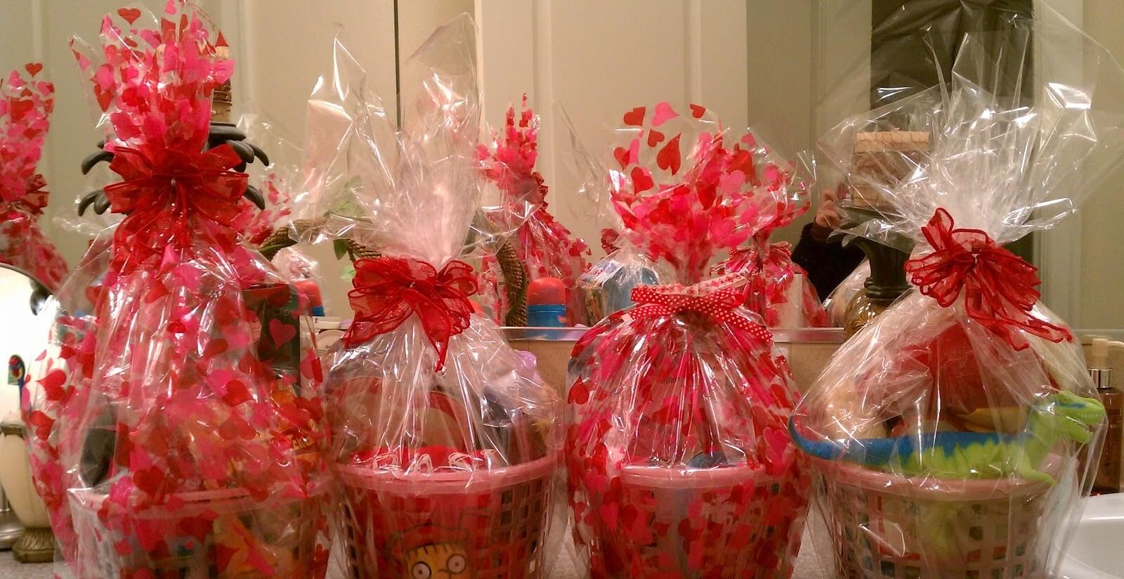 Best Valentine's Day Gift Baskets, Boxes & Gift Sets Ideas