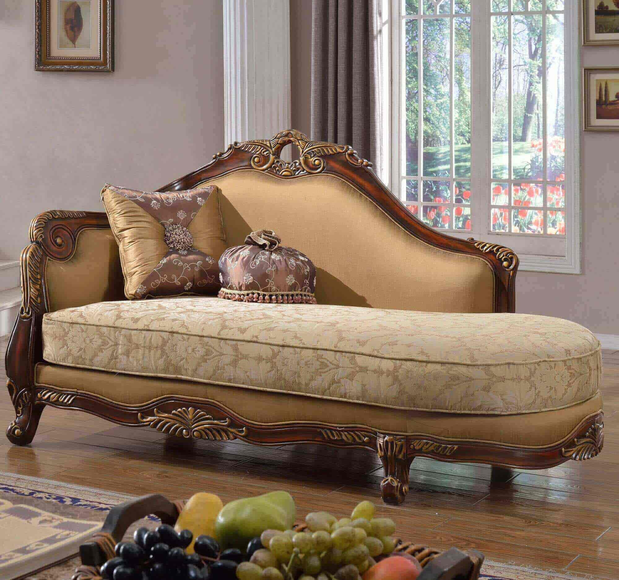 Chaise Lounge Sofas 