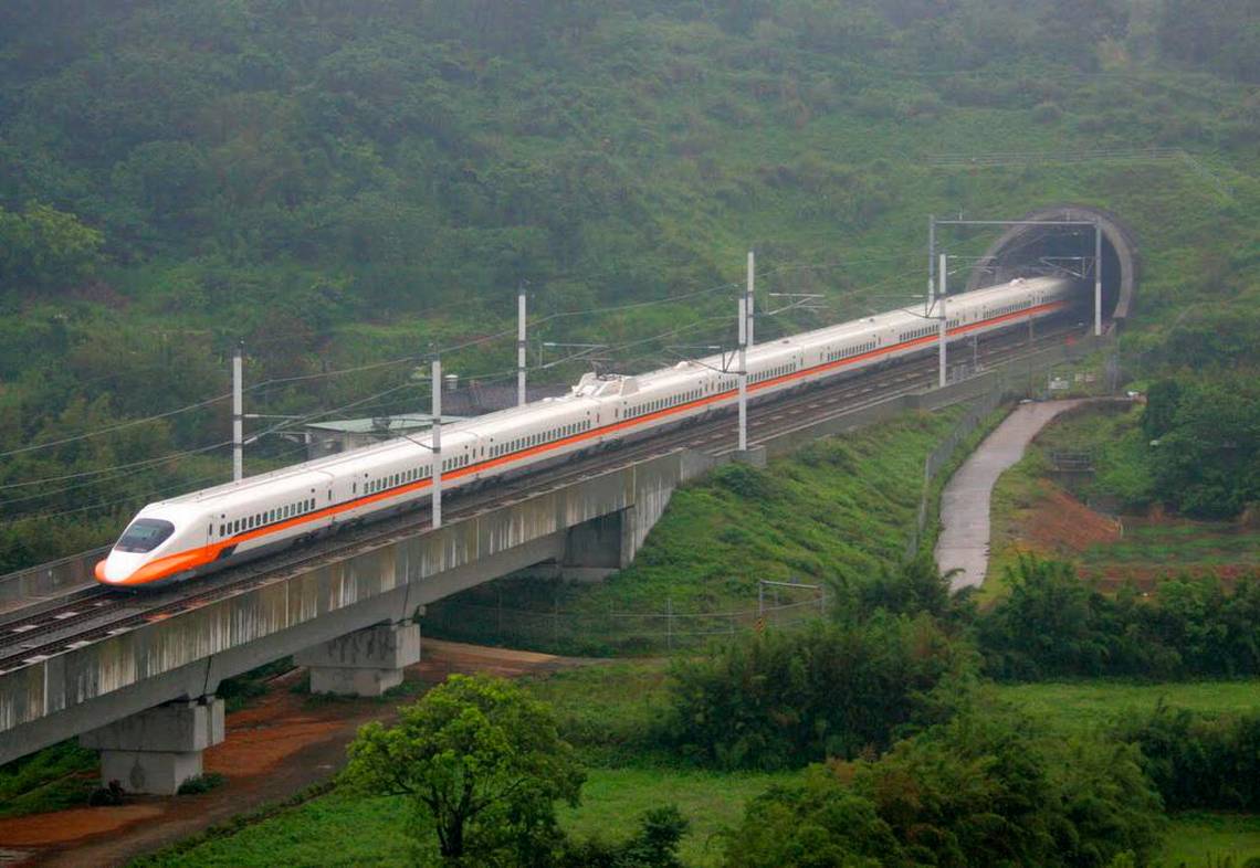 Changhua-Kaohsiung, Rail Taiwan