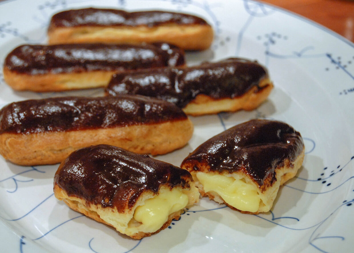 Chocolate Eclair